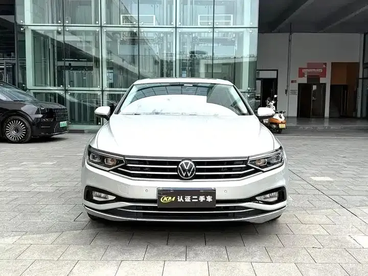 Magotan 2020 330TSI DSG Leading Edition 2