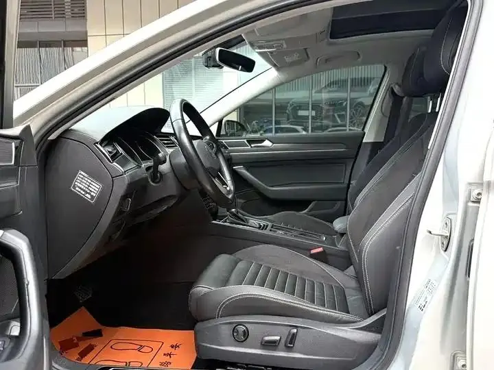 Magotan 2020 330TSI DSG Leading Edition 4