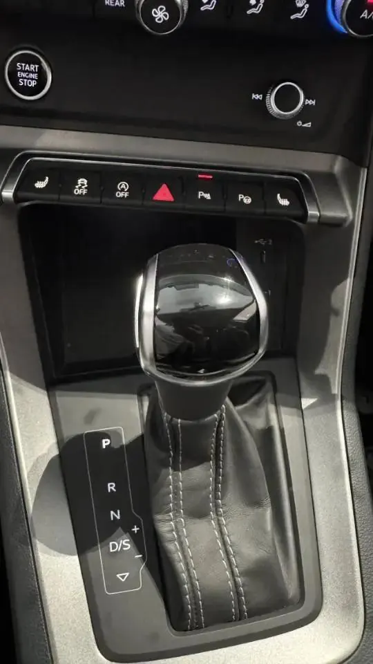 Audi Q3 2022 model 35 TFSI Fashion Dynamic Edition 4