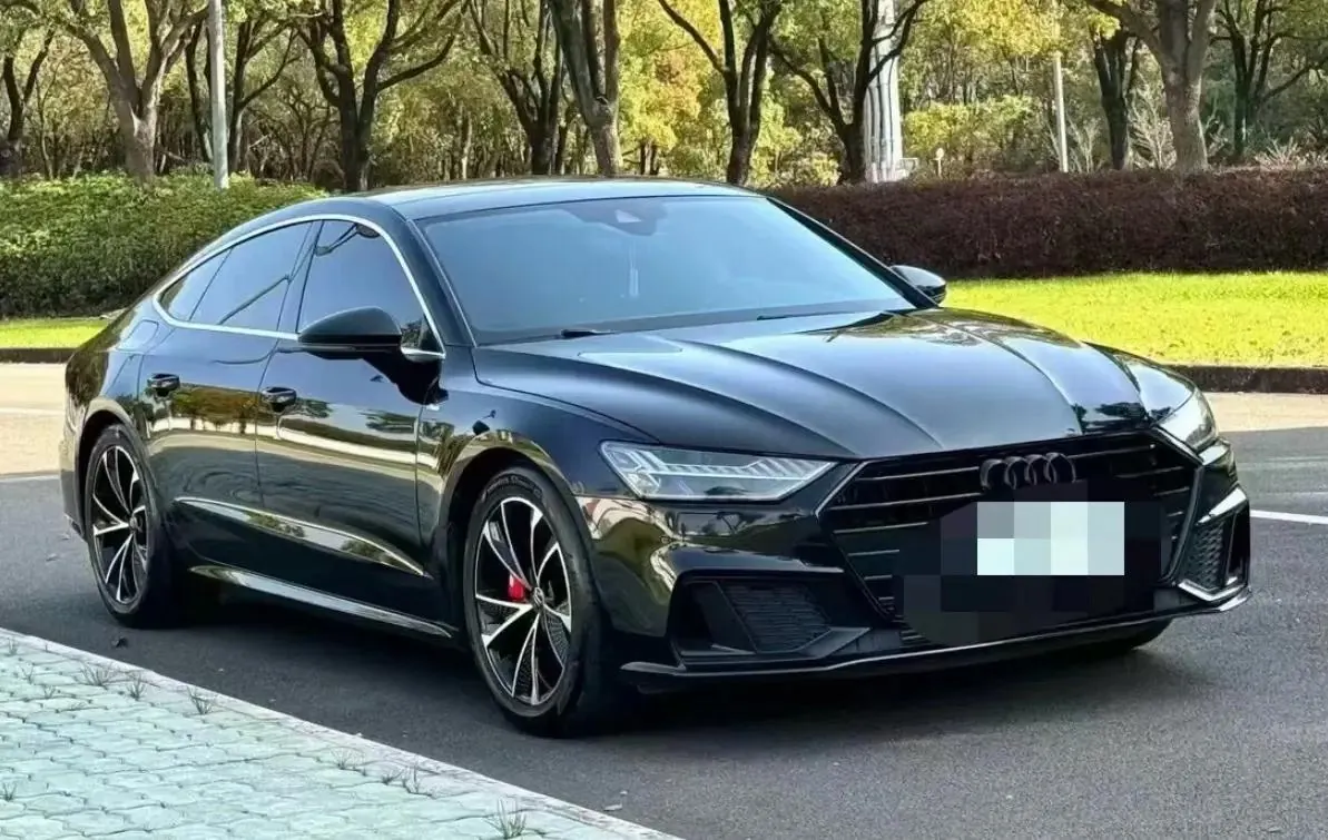 Audi A7 2021 40 TFSI Luxury Model 3