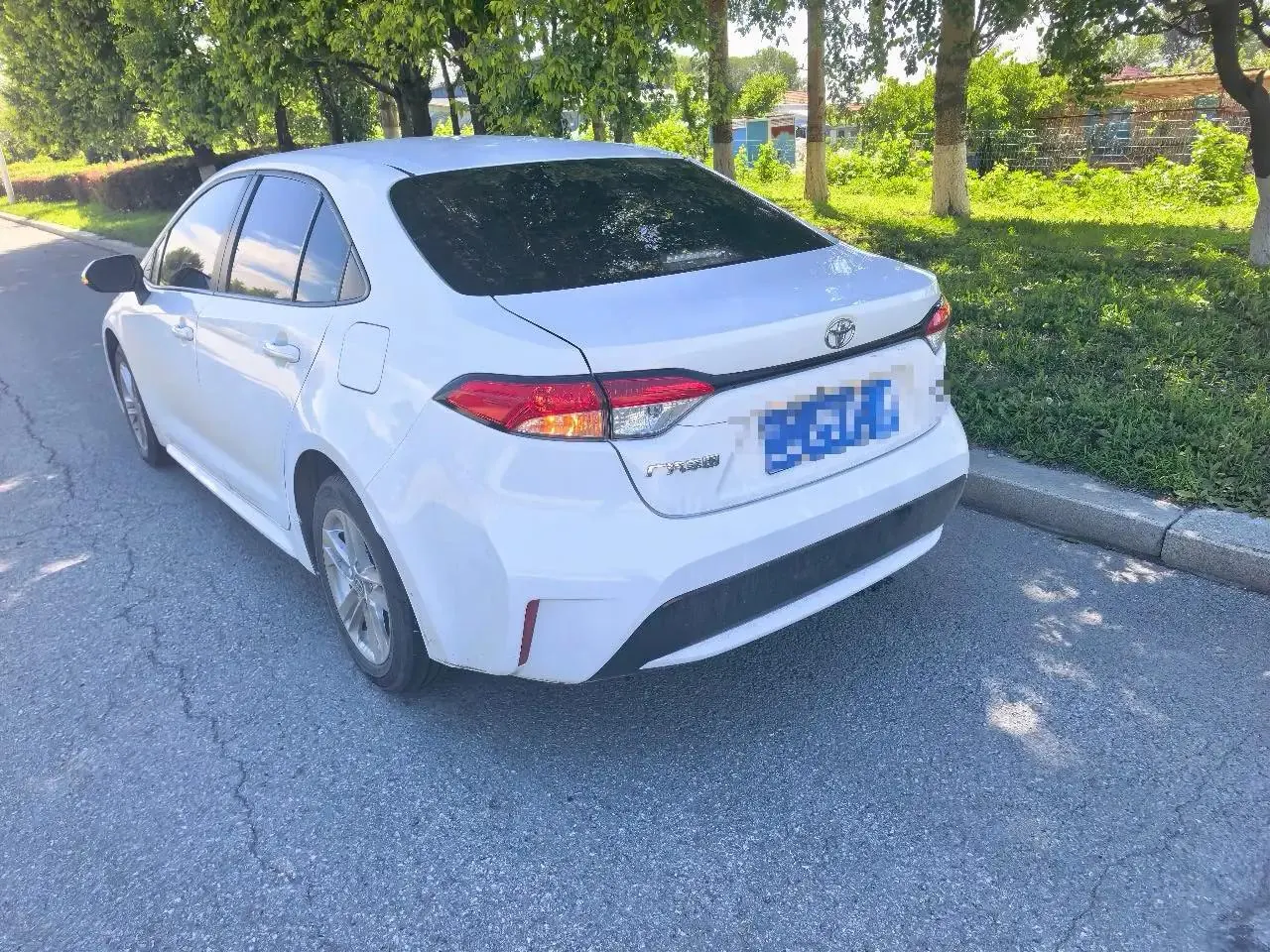Levin 2022 185T CVT Luxury Edition 4