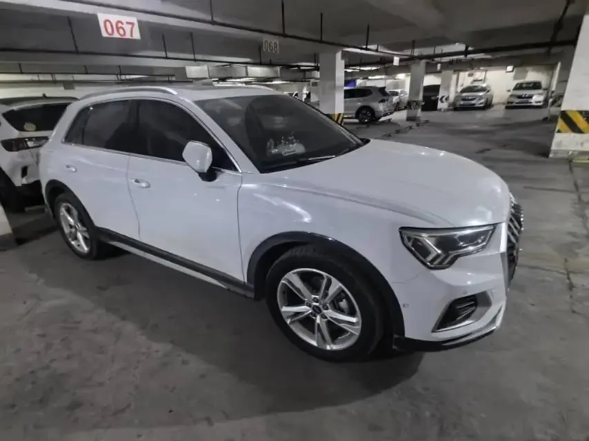 Audi Q3 2021 35 TFSI Fashion Elegant 3