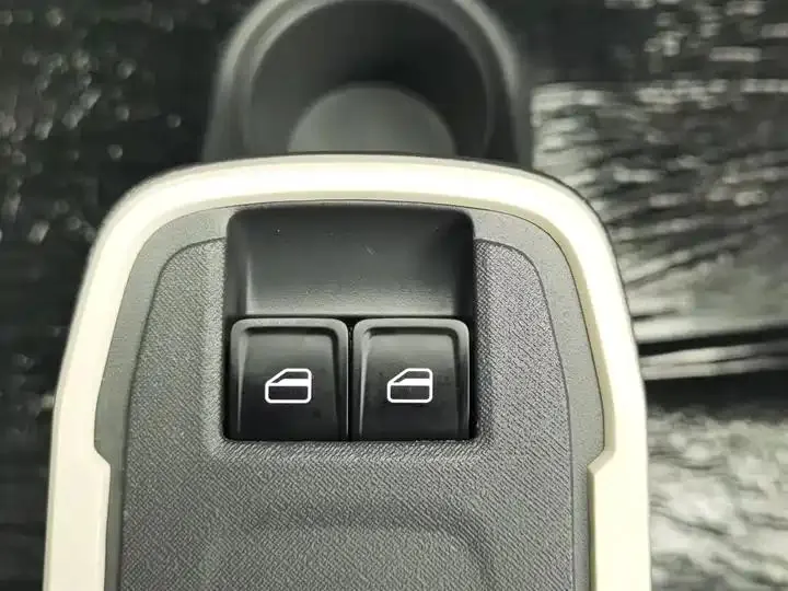 QQ Ice Cream 2025 Model, 155km Range, Sundae Edition 9