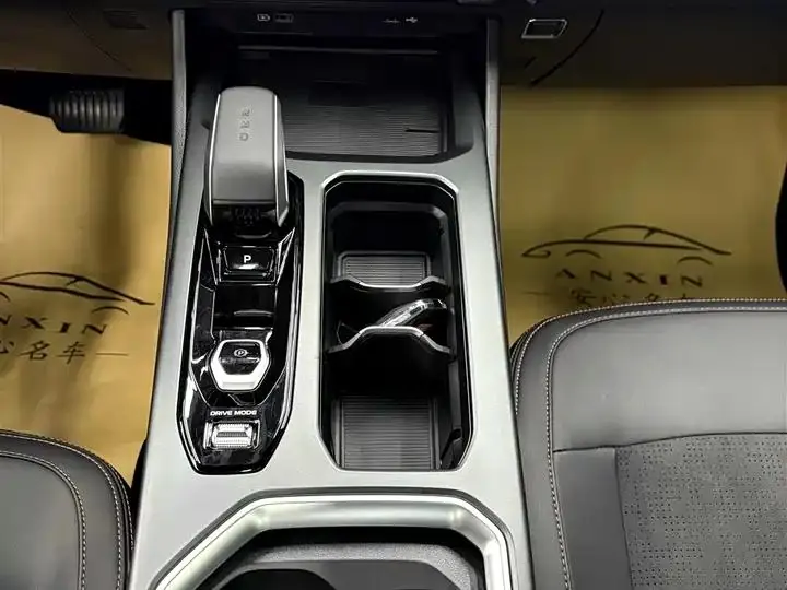 Haoyue L 2025 2.0T DCT Prestige Edition 12
