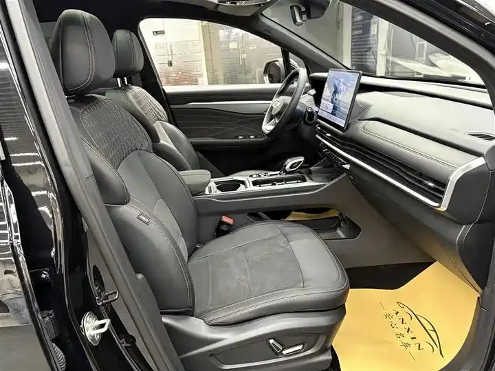 Haoyue L 2025 2.0T DCT Prestige Edition 18