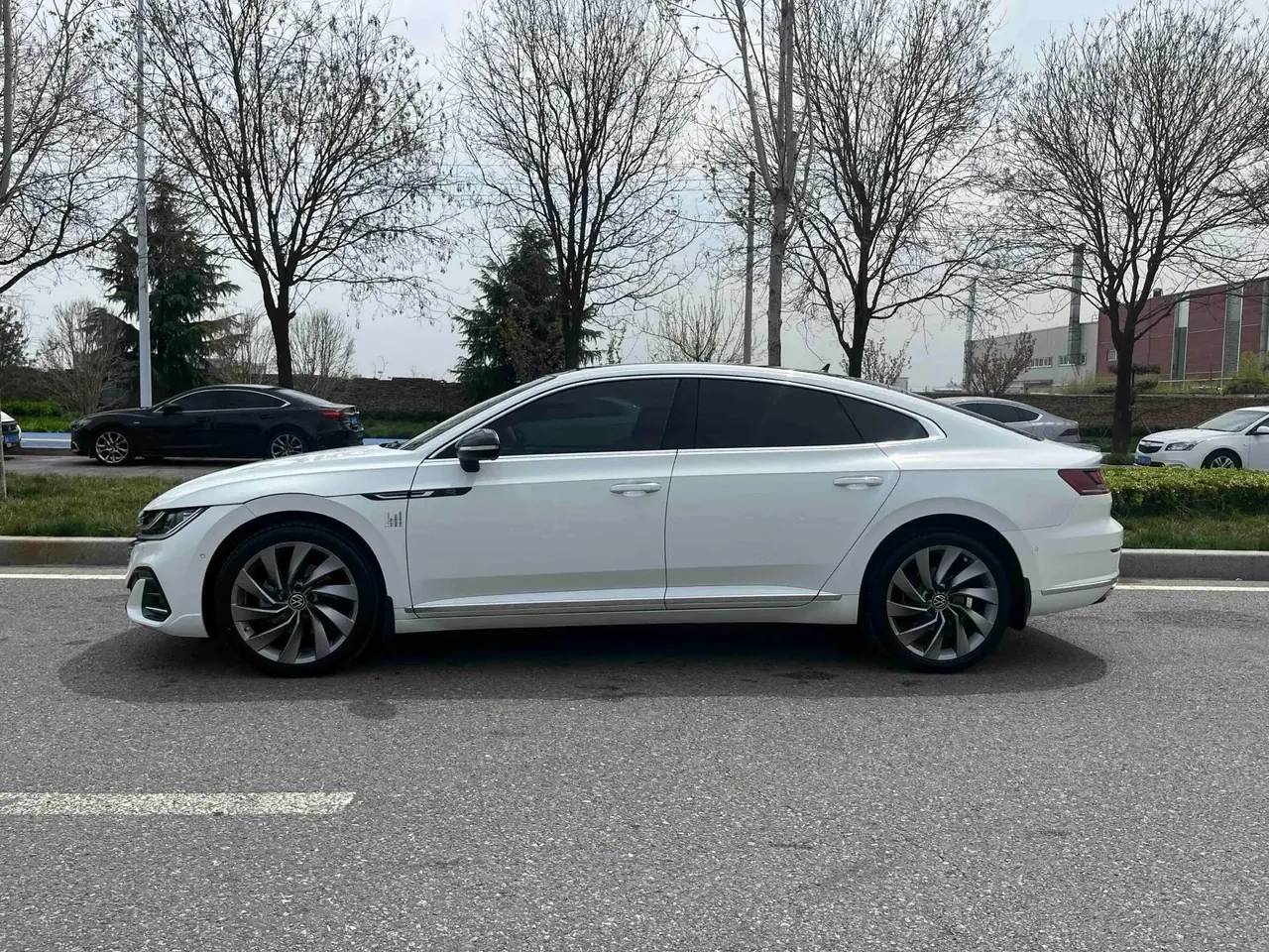 FAW-Volkswagen CC 2021 model 380TSI Striking Edition 15