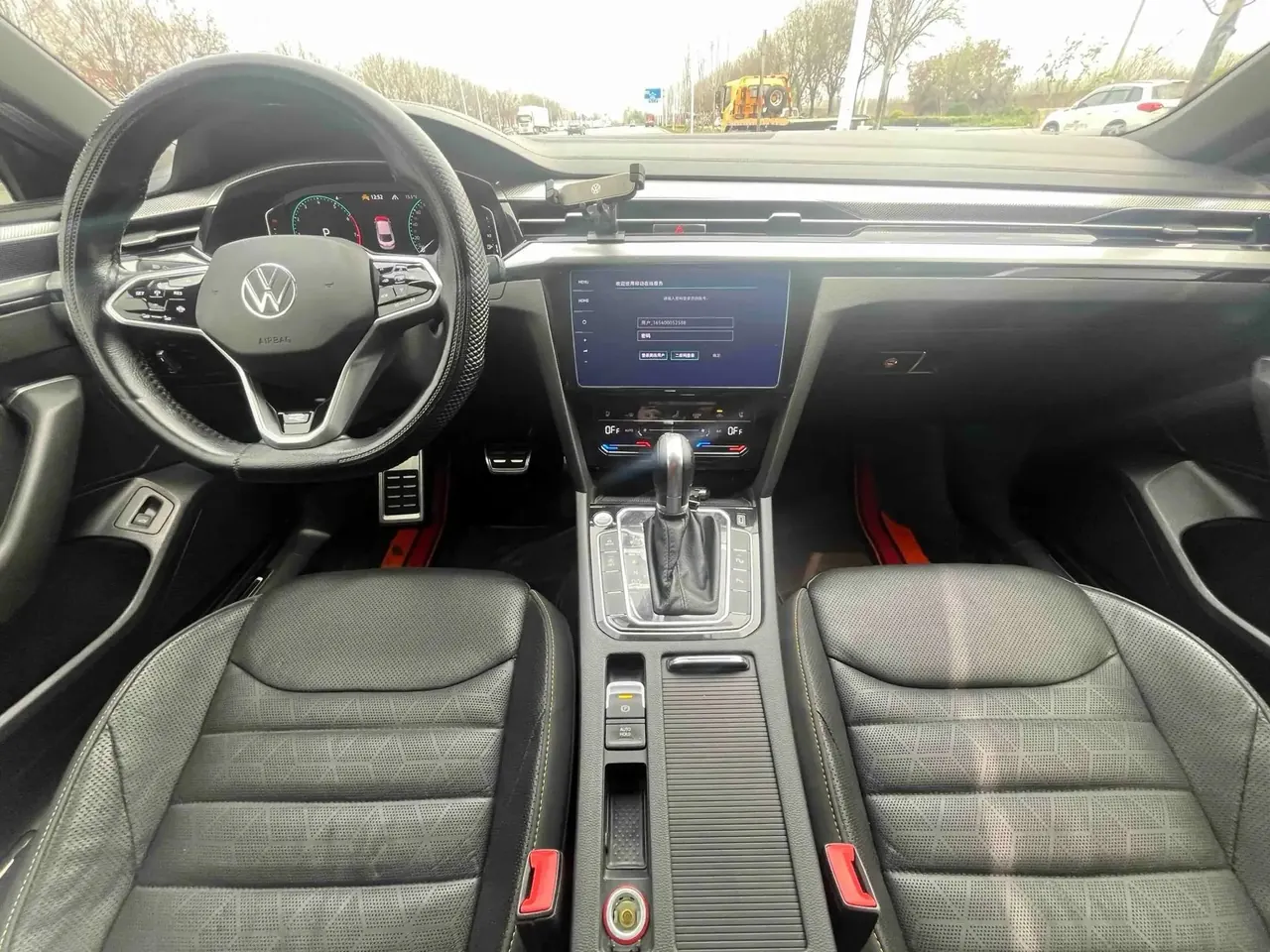 FAW-Volkswagen CC 2021 model 380TSI Striking Edition 7