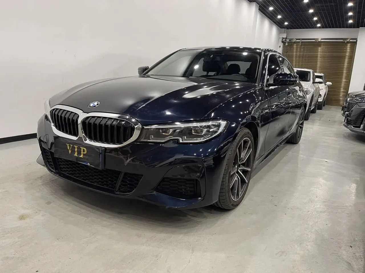 打开图片灯箱：BMW 3 Series 2020 model 320Li M Sport Package