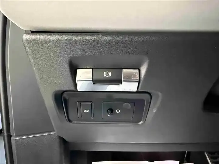 Range Rover Evoque 2020 249PS R-DYNAMIC SE Sport Technology Edition 16