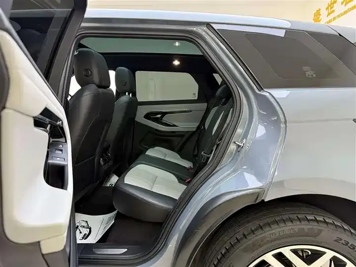 Range Rover Evoque 2020 249PS R-DYNAMIC SE Sport Technology Edition 6