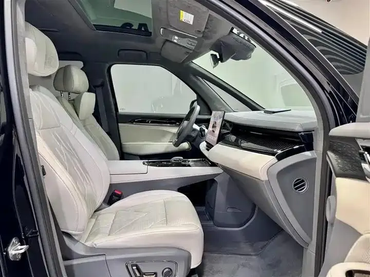 Zeekr 009 2024 seven-seat aisle version four-wheel drive 108kWh 20