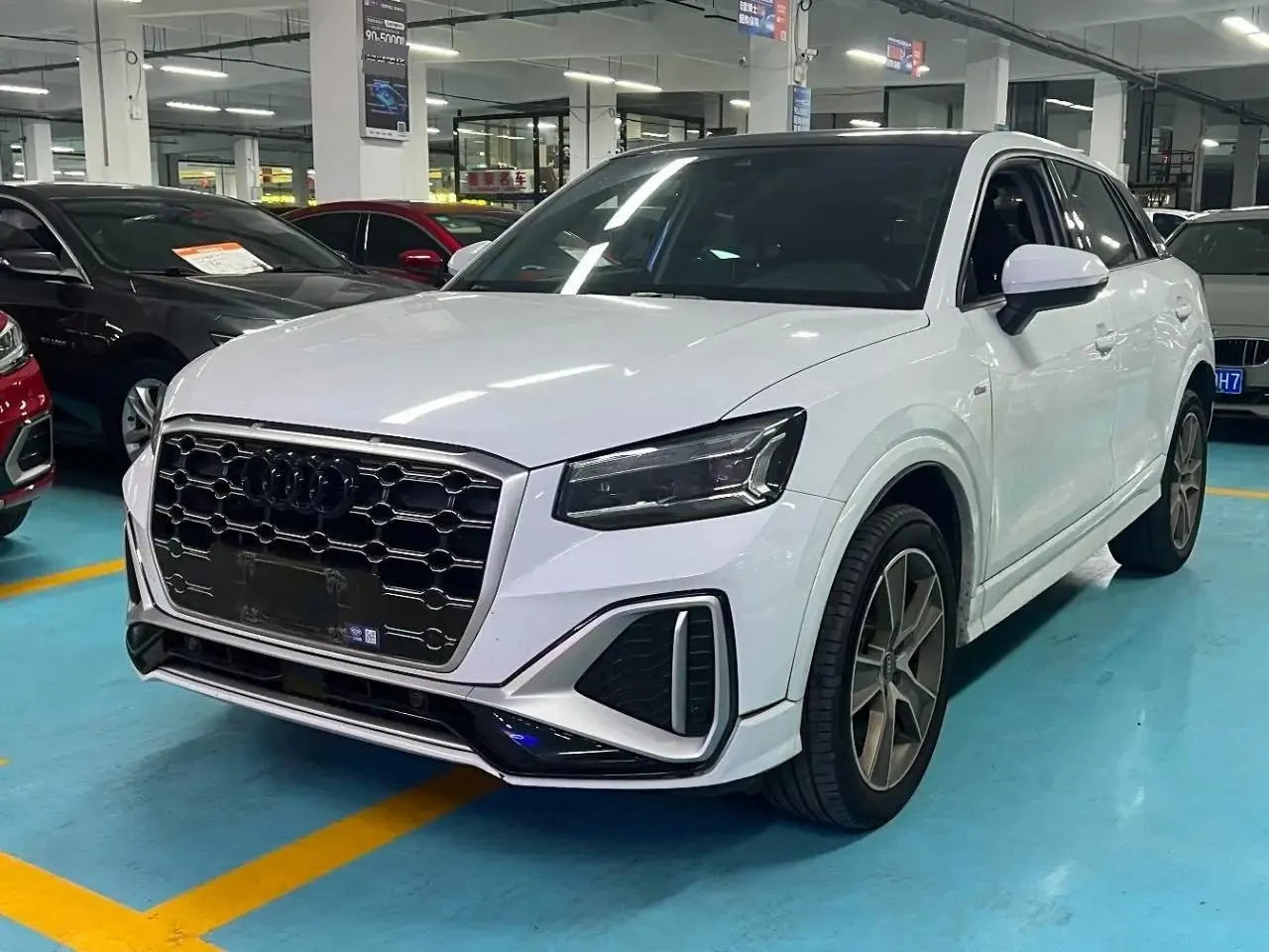 Audi Q2L 2022 model 35 TFSI Fashion Dynamic Edition - View 1