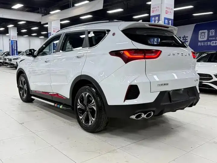 Jetour X70 2023 1.5T DCT Exceed PRO Edition 5 7