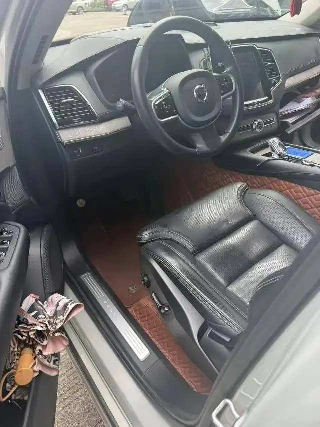 Volvo XC90 2022 B6 Zhiyi Deluxe Edition 7 7