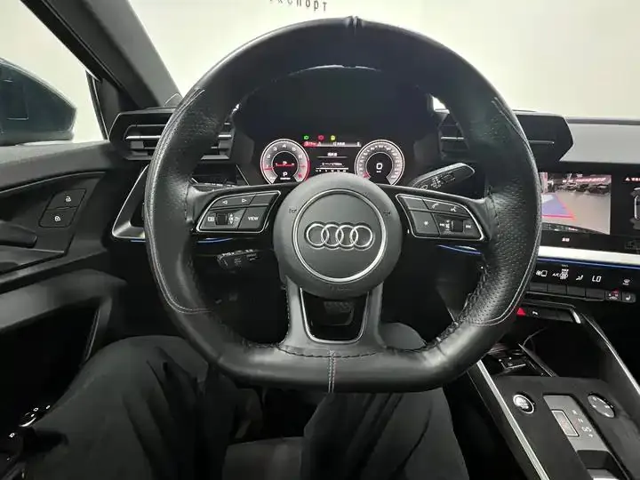 Audi A3 2023 Sportback 35 TFSI Luxury Sport 21