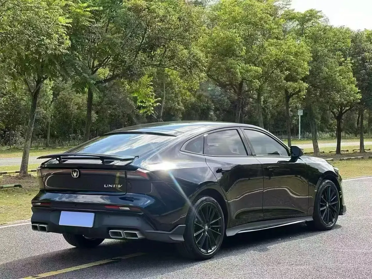 ChangAn 2024 UNI-V 1.5T Prestige Sports Automatic 9