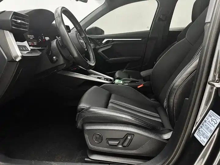 Audi A3 2021 model Sportback 35 TFSI Fashion Sport version 11