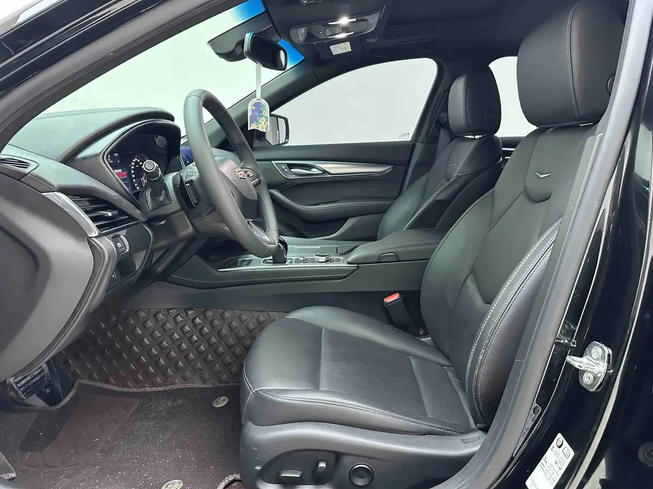 Cadillac CT5 2022 28T Luxury Edition 4