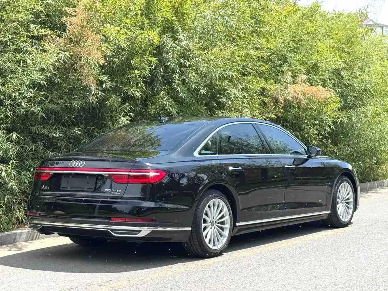 Audi A8 2019 A8L 50 TFSI quattro Comfort 13