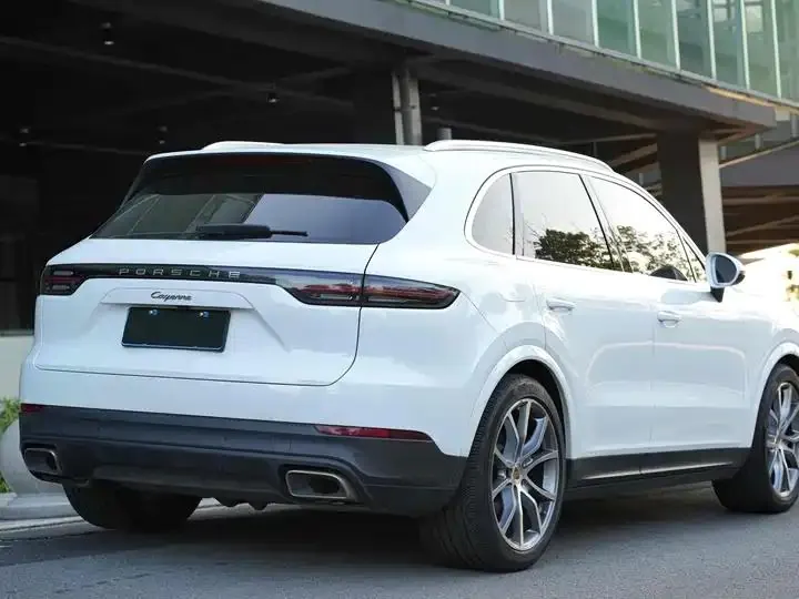 2022 Cayenne 3.0T Platinum Edition 10