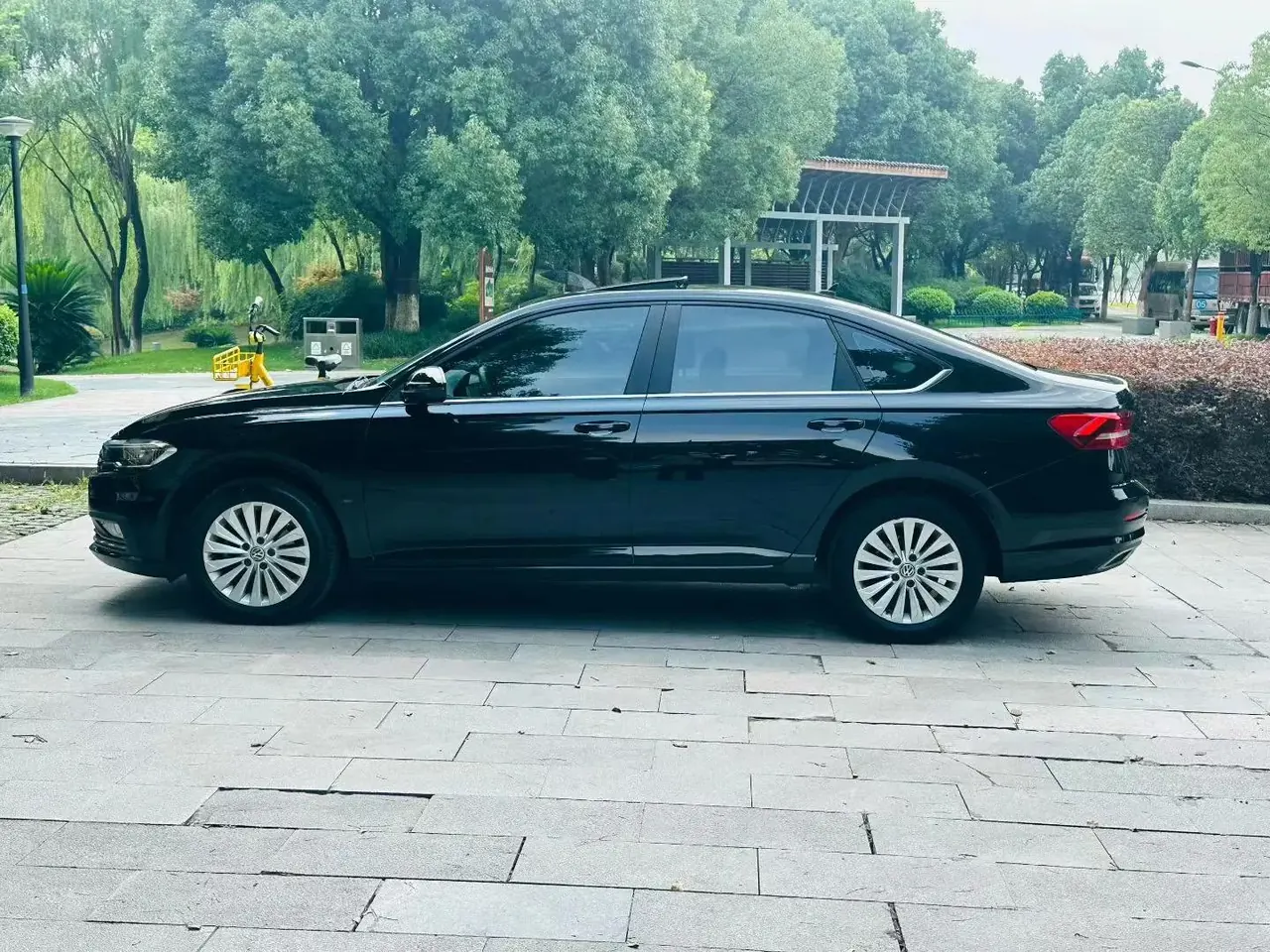 Lavida 2019 280TSI DSG Comfort Edition Country VI 8