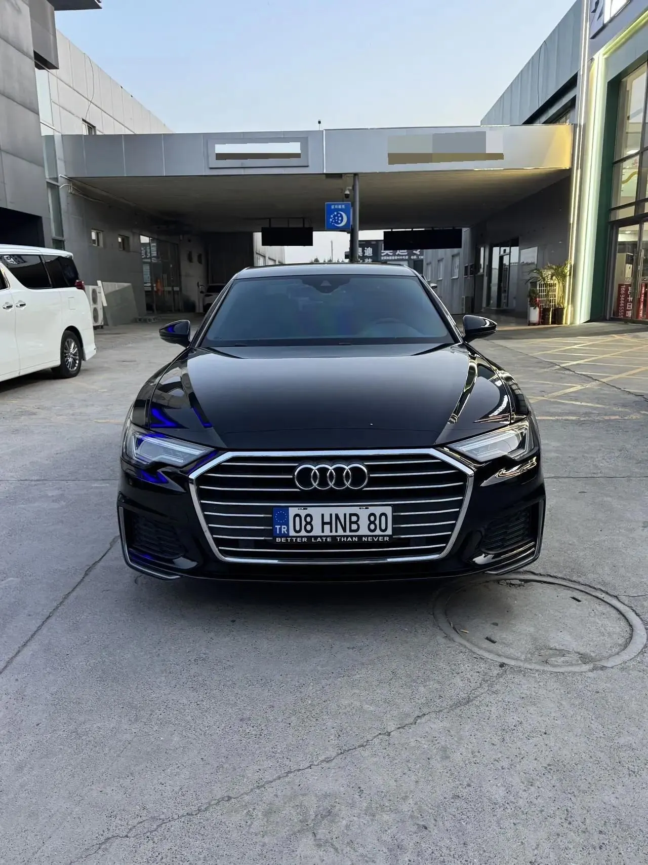 Audi A6L 2020 40 TFSI Deluxe Dynamic 2