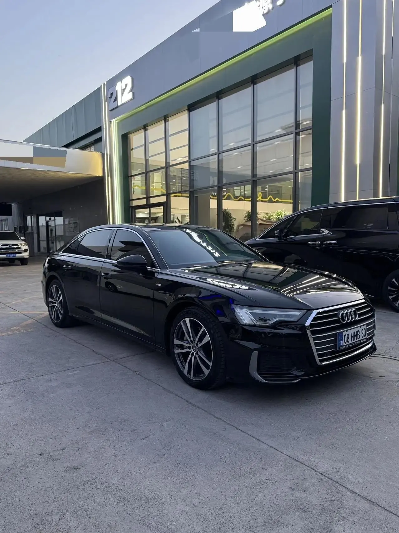 Audi A6L 2020 40 TFSI Deluxe Dynamic 3