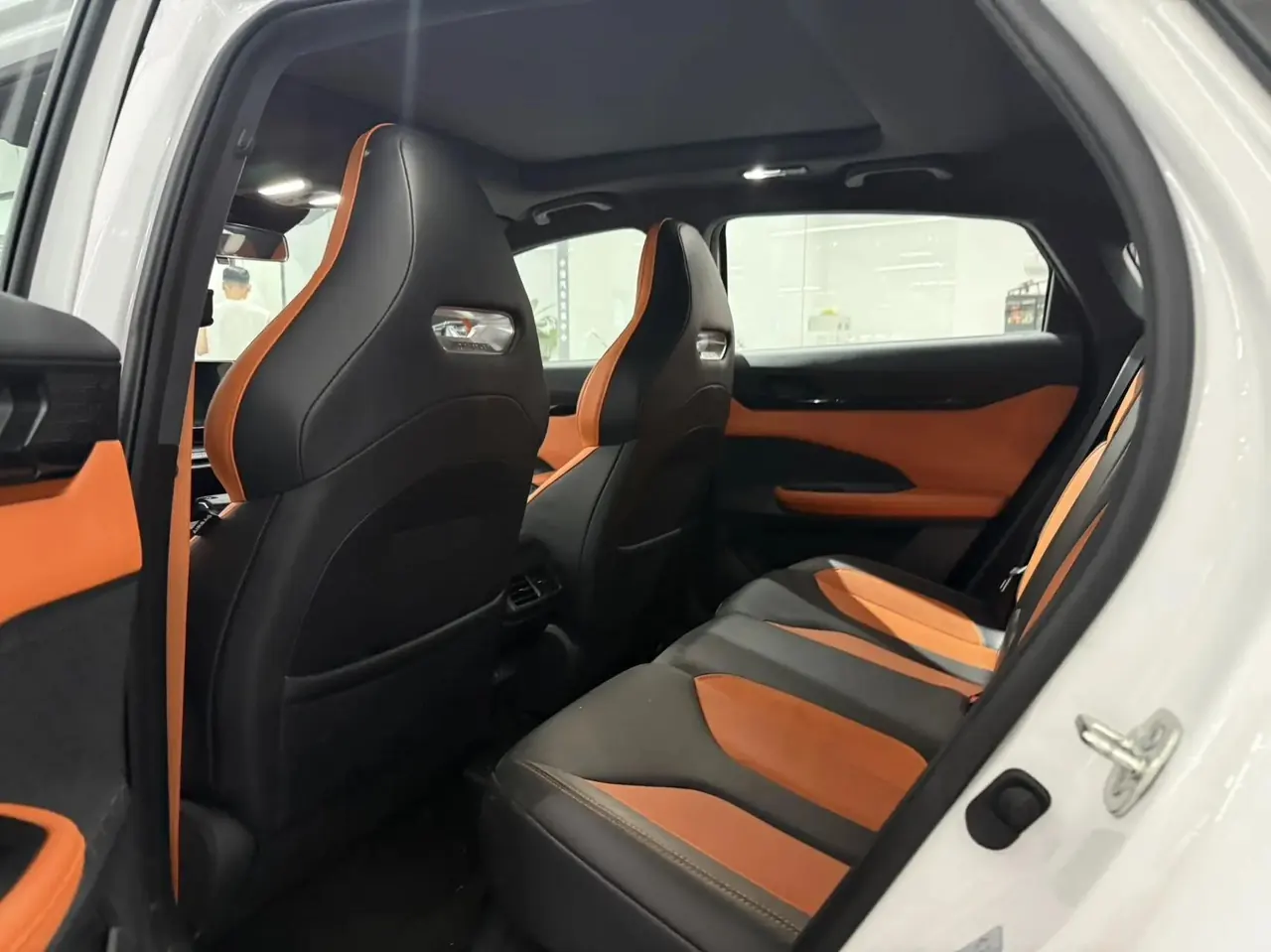 ChangAn 2024 UNI-V 2.0T classic sports automatic 3