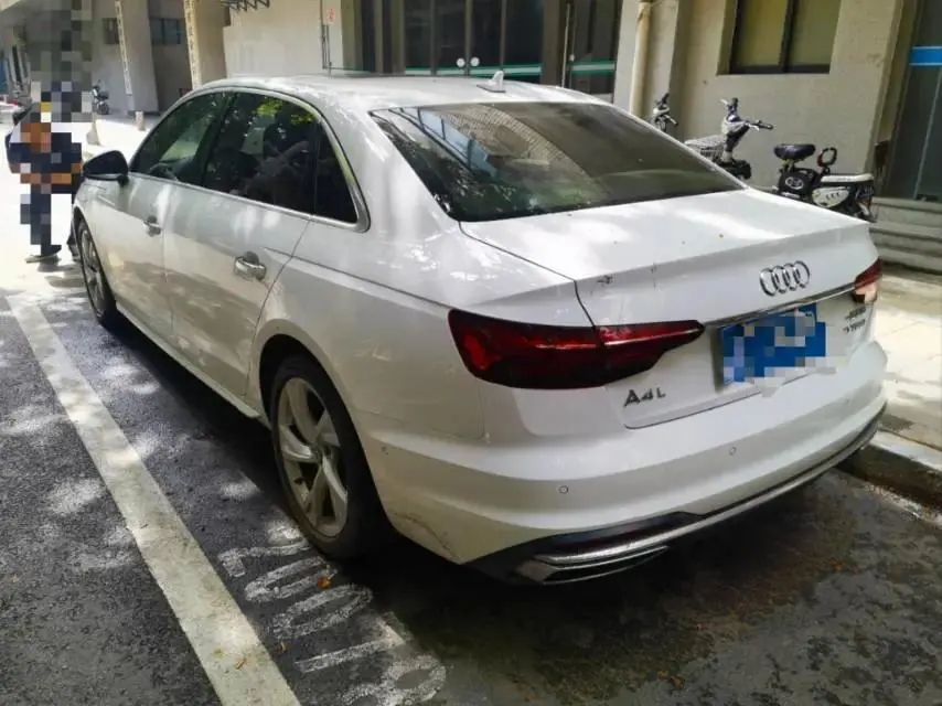 Audi A4L 2020 Model 40 TFSI Luxury Dynamic Edition 3