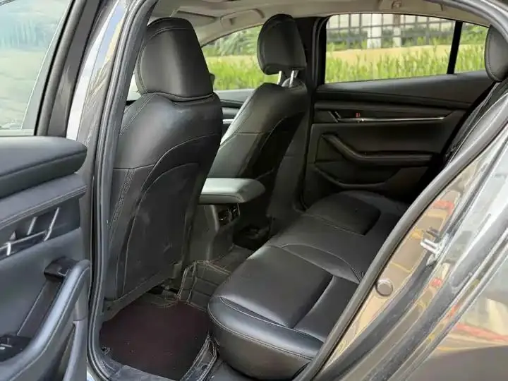 Mazda 3 Onksera 2020 2.0L Automatic Quality Elegant Edition 19