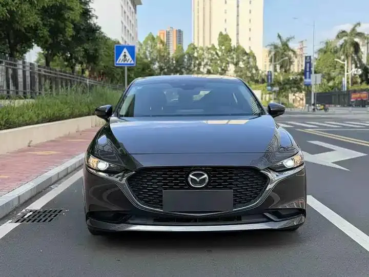 Mazda 3 Onksera 2020 2.0L Automatic Quality Elegant Edition 2