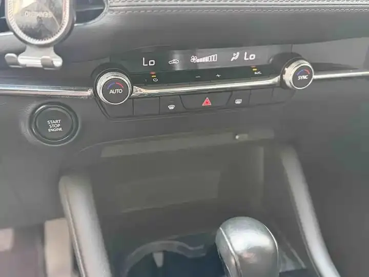 Mazda 3 Onksera 2020 2.0L Automatic Quality Elegant Edition 26