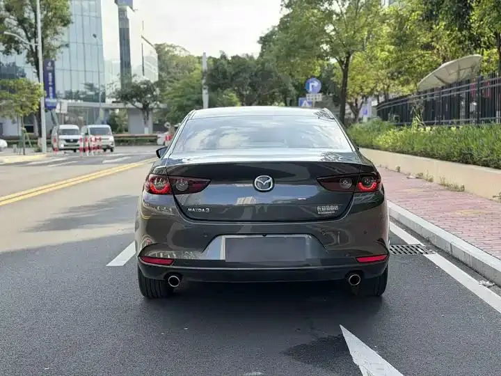 Mazda 3 Onksera 2020 2.0L Automatic Quality Elegant Edition 4