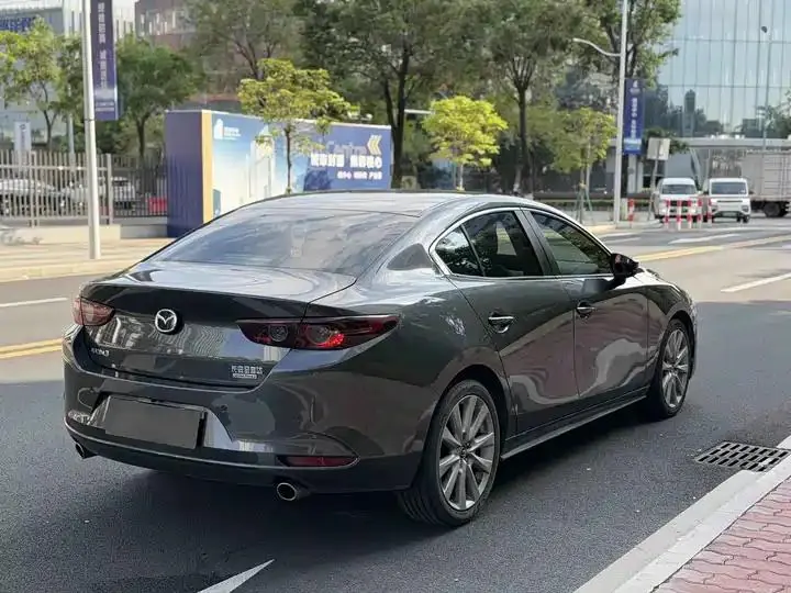 Mazda 3 Onksera 2020 2.0L Automatic Quality Elegant Edition 5
