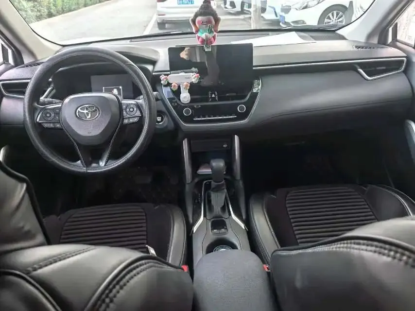 Toyota 2023 Corolla Cross 2.0 CVT Elite Edition Automatic 5