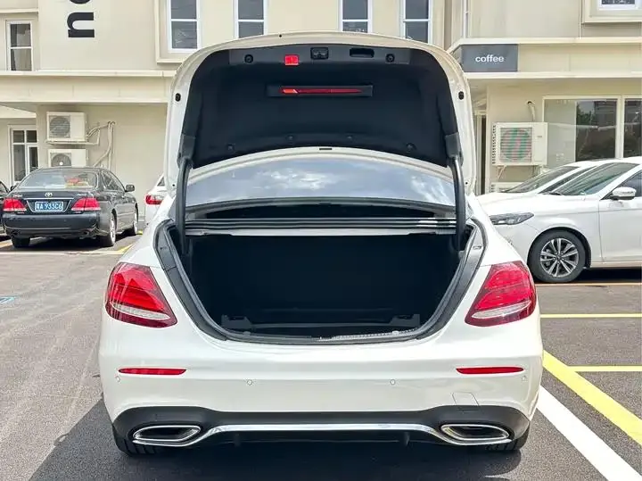 Mercedes Benz E-Class 2020 to E 300 L Sports Fashion 20