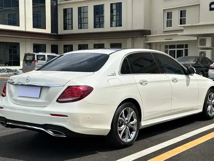 Mercedes Benz E-Class 2020 to E 300 L Sports Fashion 6