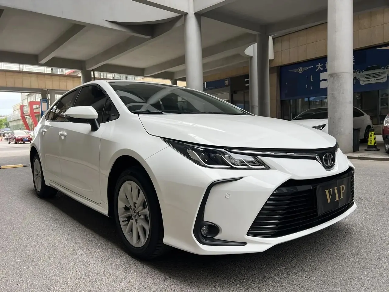 Toyota 2023 Corolla 1.2T CVT Elite Edition Automatic 3