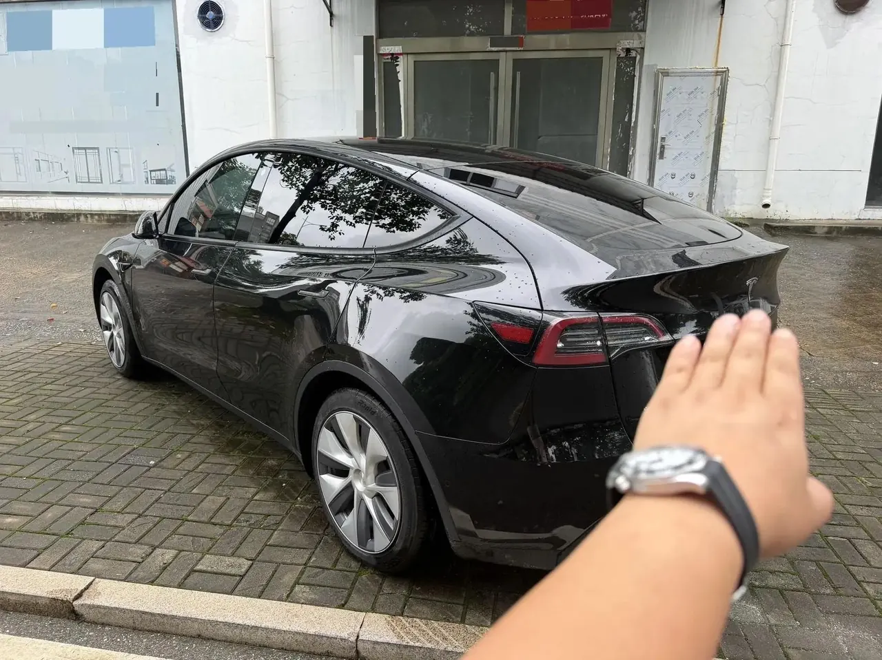 2022 Model Y Refreshed Rear-Wheel-Drive Version 3