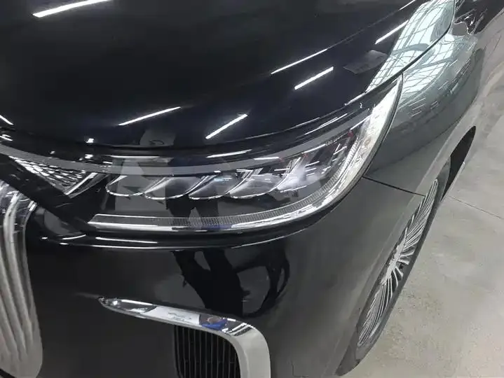 Voyah Dreamer 2025 PHEV Four-wheel Drive Flagship Kunpeng Edition 5