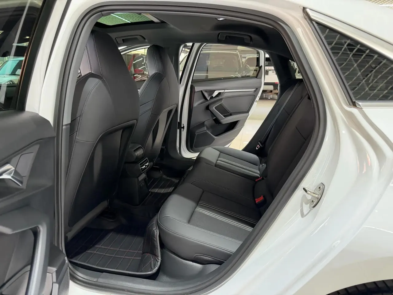 Audi A3 2022 model A3L Limousine 35 TFSI Sporty Style 7