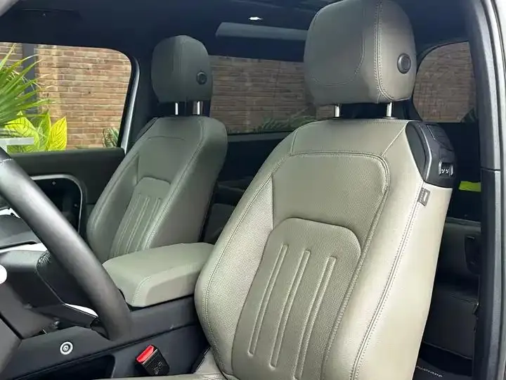 Land Rover Guard 2022 90 3.0T P400 Diablo Special Edition 8