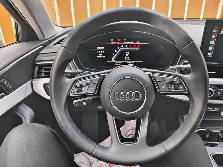Audi A4L 2023, 40 TFSI Fashion Dynamic Model 14