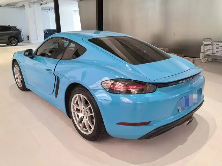 Porsche 718 2020 Cayman 2.0T 7