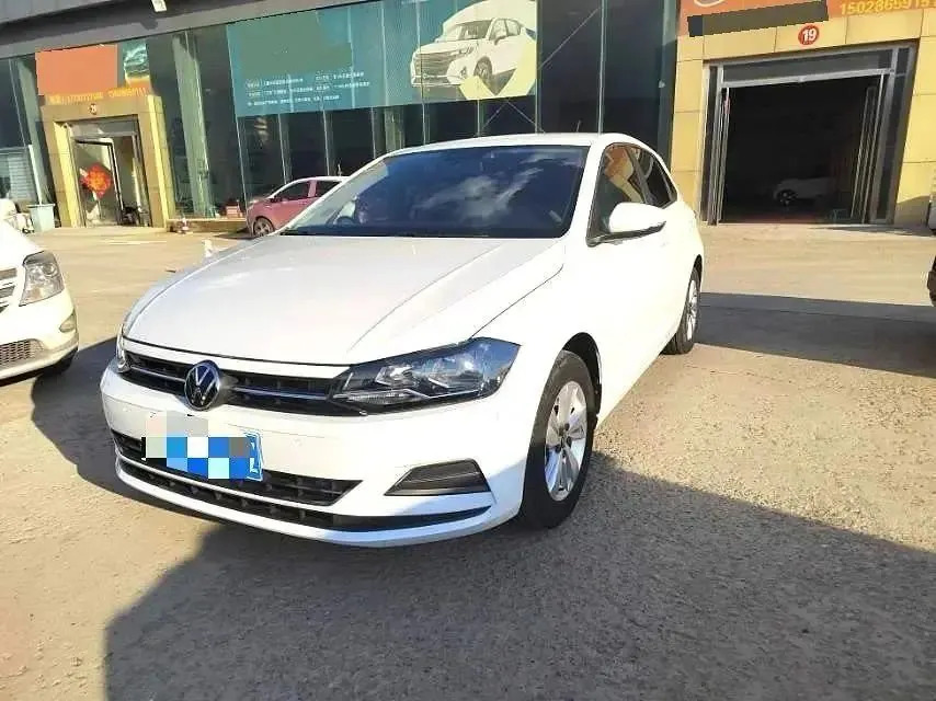 Открыть галерею: Volkswagen 2023 POLO Plus 1.5 Indulge Lehuo Edition Automatic Gear