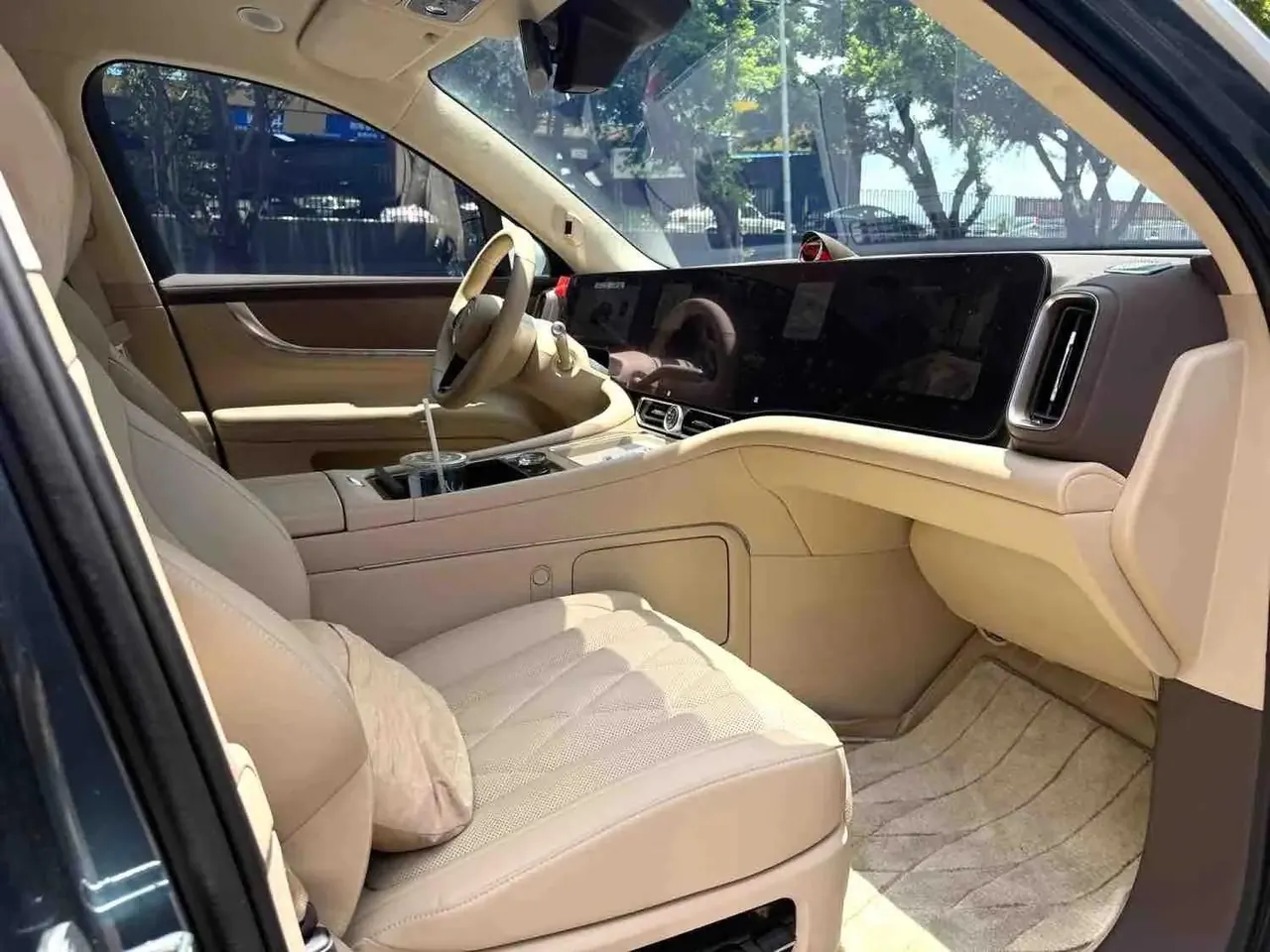 AITO M9 2024 Range-Extended Ultra Version 52kWh 10