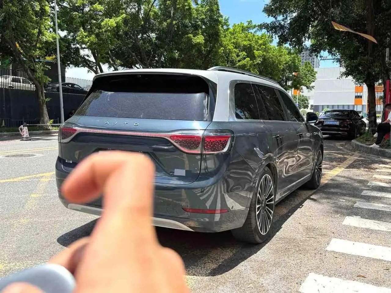 AITO M9 2024 Range-Extended Ultra Version 52kWh 6