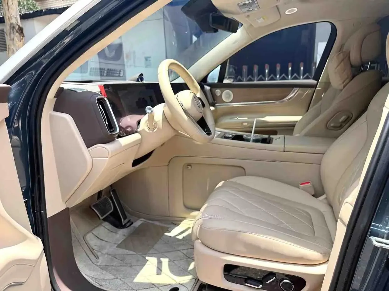 AITO M9 2024 Range-Extended Ultra Version 52kWh 8