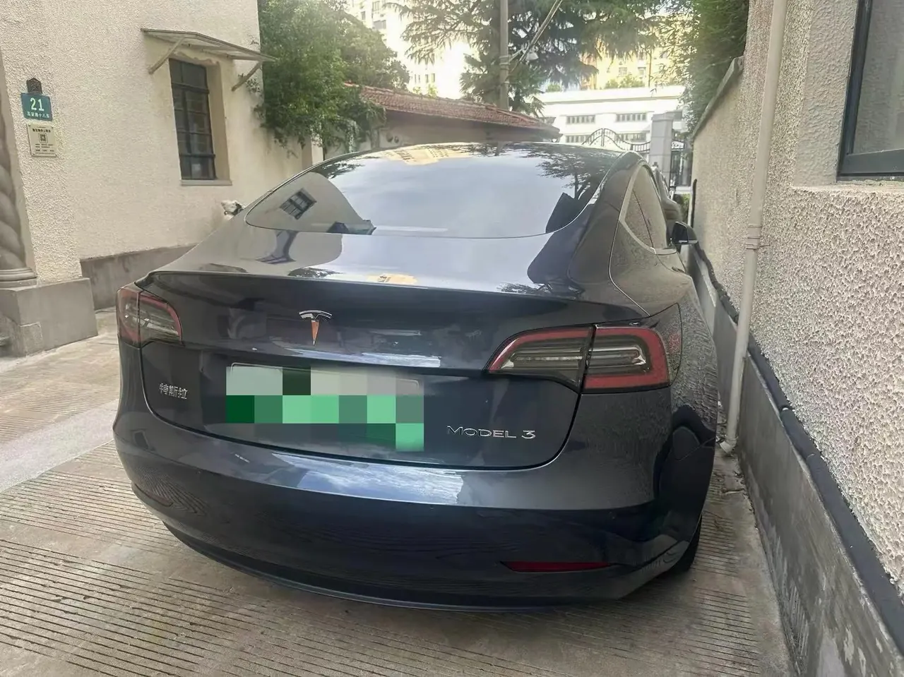 2020 Model 3 Refreshed Standard Range Rear-Wheel Drive Upgrade Version 4
