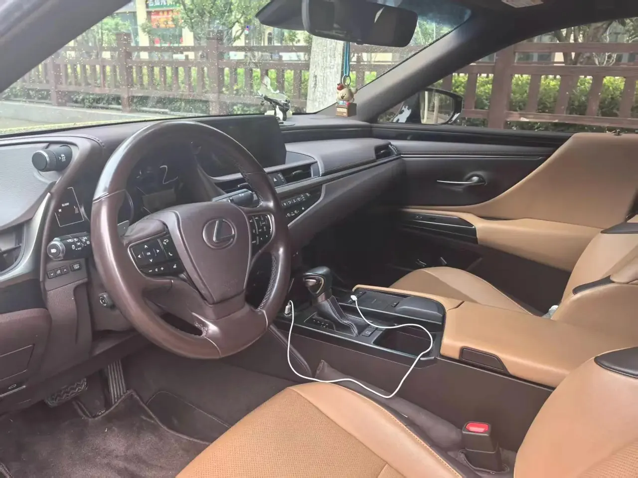 Lexus ES 2020 200 Excellence Edition 4